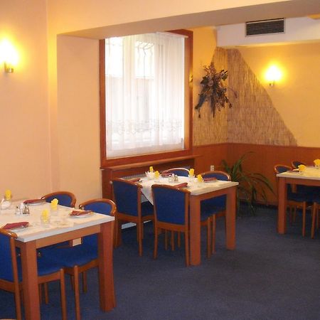 Hotel Forman Mlada Boleslav Ngoại thất bức ảnh