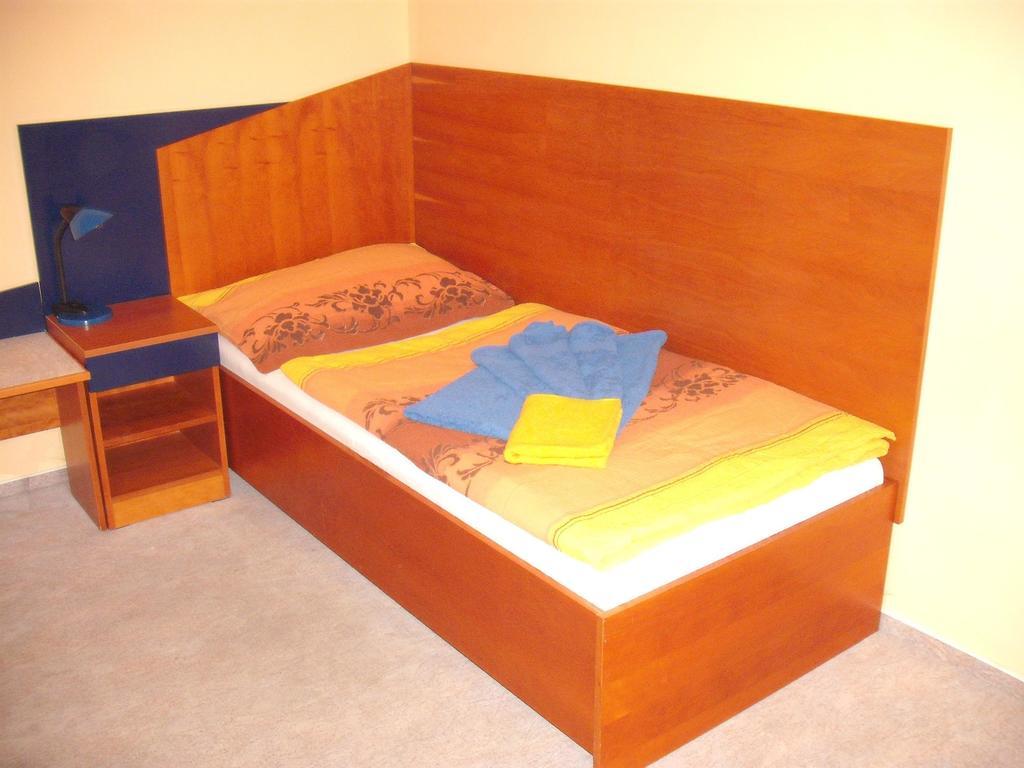 Hotel Forman Mlada Boleslav Phòng bức ảnh