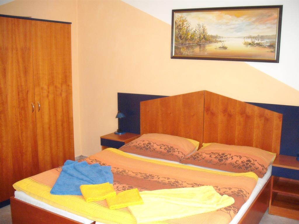Hotel Forman Mlada Boleslav Phòng bức ảnh